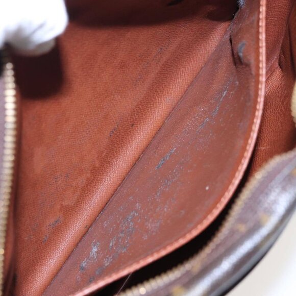 LOUIS VUITTON Monogram Compiegne 23 Clutch Bag - Picture 10 of 16